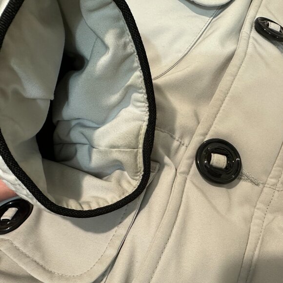 Canada Goose Selkirk Parka - Picture 15 of 16